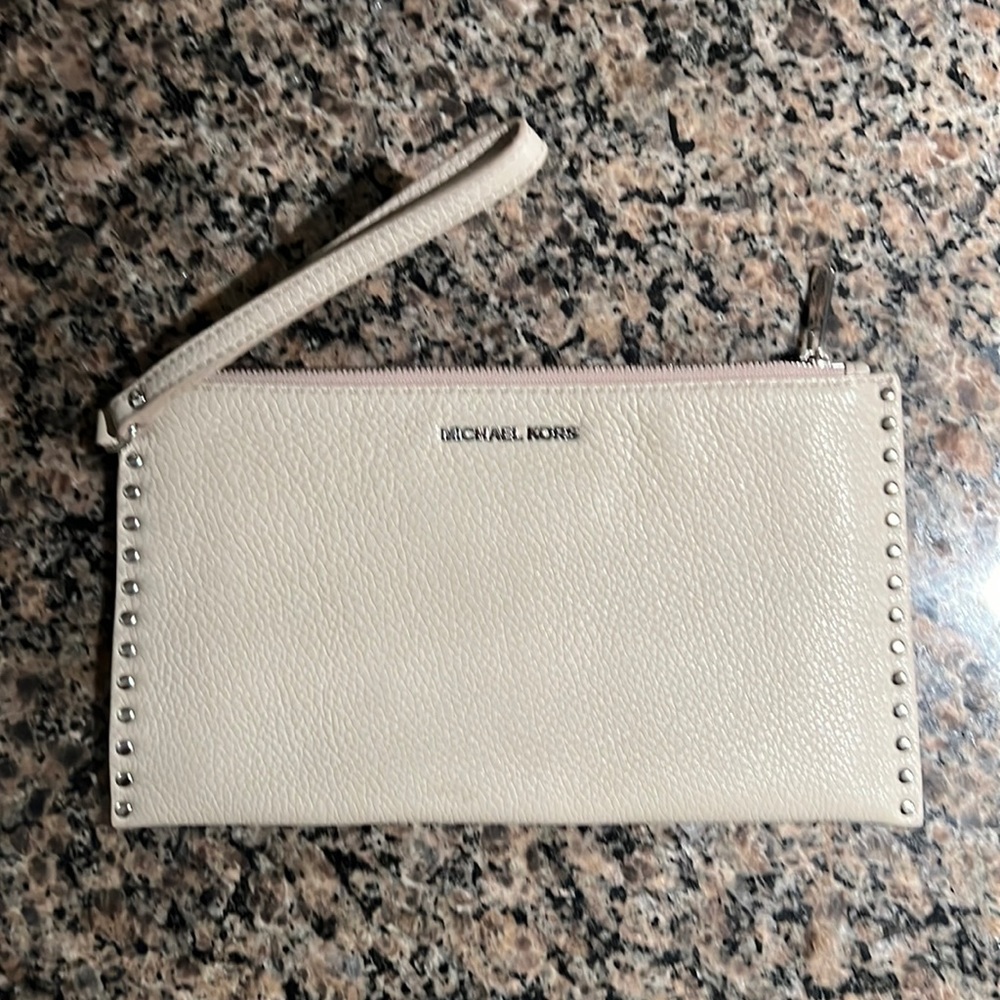 Michael Kors wristlet